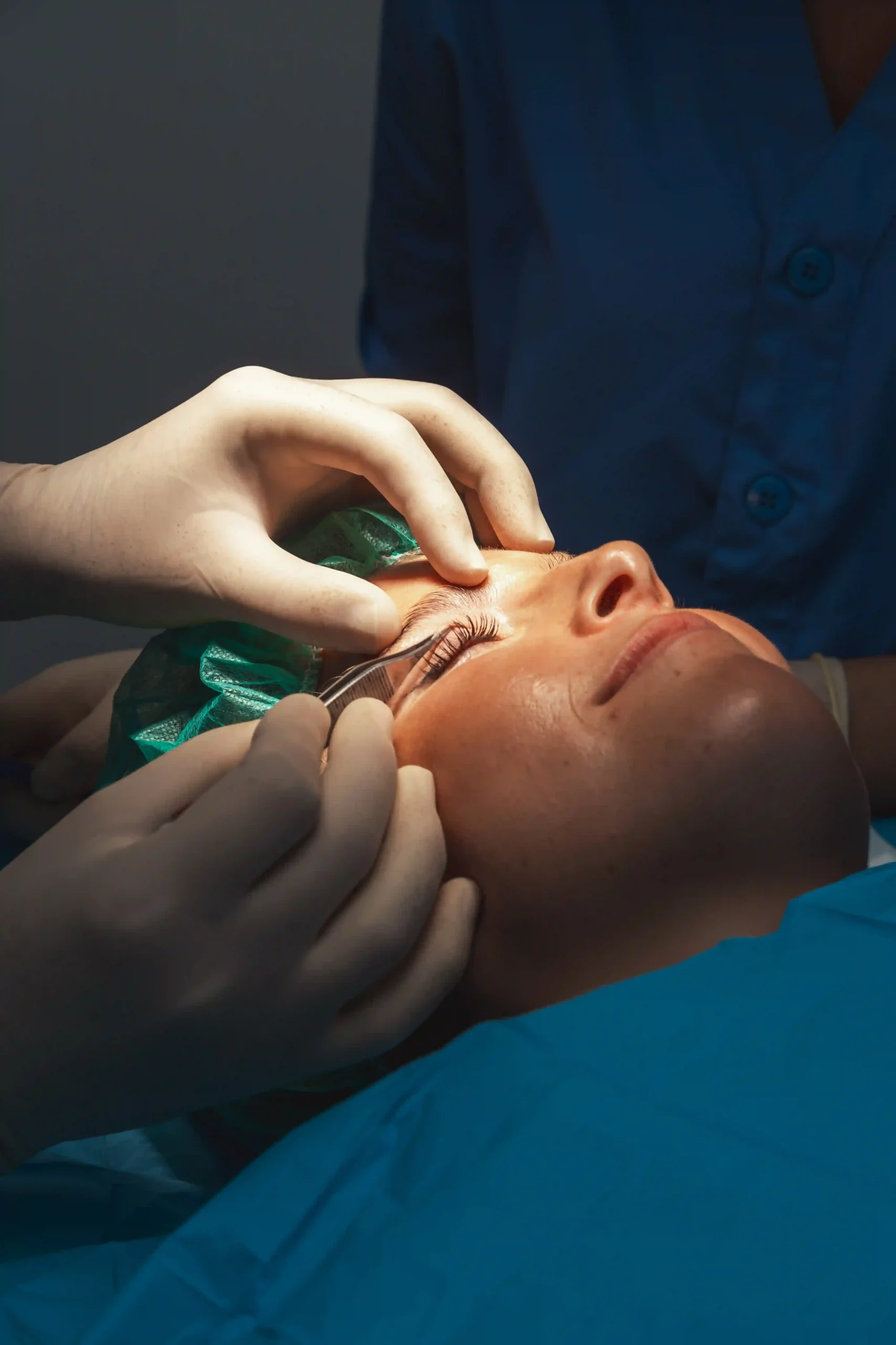 Cirugia de blefaroplastia en Málaga con el Dr. Francisco Giraldo